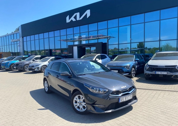 Kia Ceed cena 104900 przebieg: 15679, rok produkcji 2023 z Lędziny małe 106